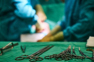 Anestesia integrata: paziente pluriallergica operata con elettroagopuntura e preparati omeopatici